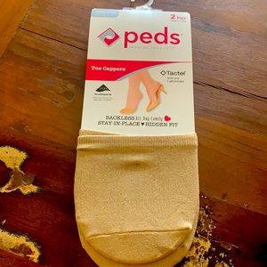 2 pack of peds ‘toe cappers.’ Soft feel w/ grip